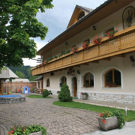 Guest House Kveder Skofja Loka Exterior photo